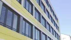 Moderne Büroflächen mit neu gestalteter Fassade in Schwabing