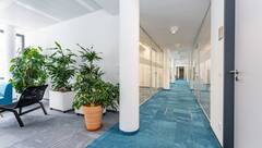 Top Officeflächen mit Rooftop direkt an der U-Bahn mit Kühlung