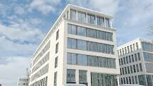 Neubau-Erstbezug: Moderne Immobilie im Münchner Norden